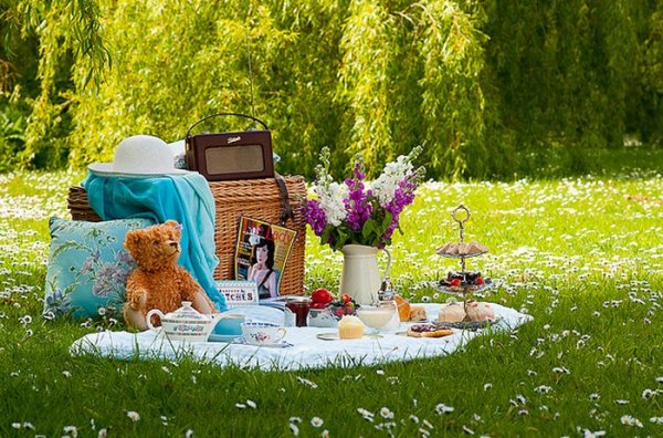 День желтых Носов от одуванчиков