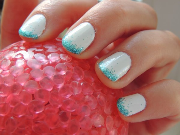 Лето надпись красивая