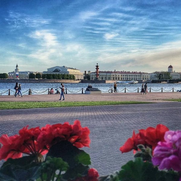 Обзорная экскурсия по Санкт-Петербургу