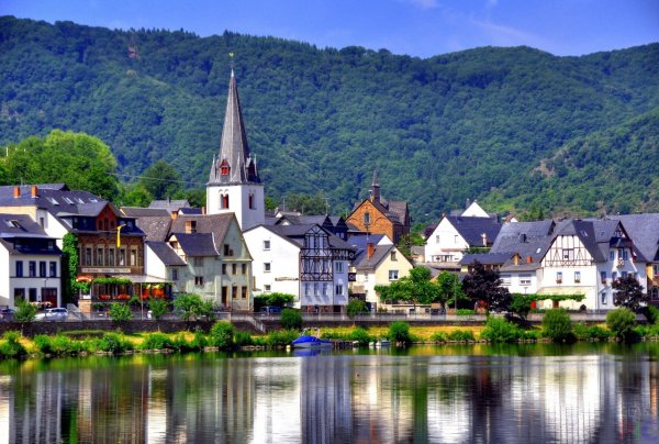 Голштинская Швейцария