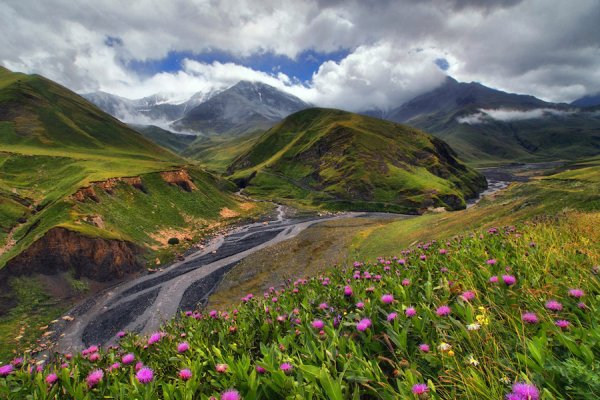 Горы Кавказа Махачкала