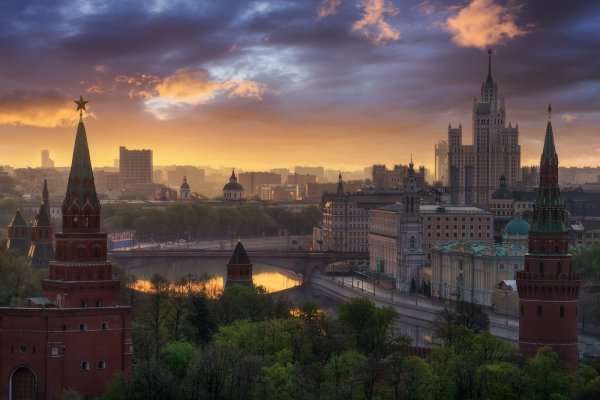 Москва с Котельническая Кремль