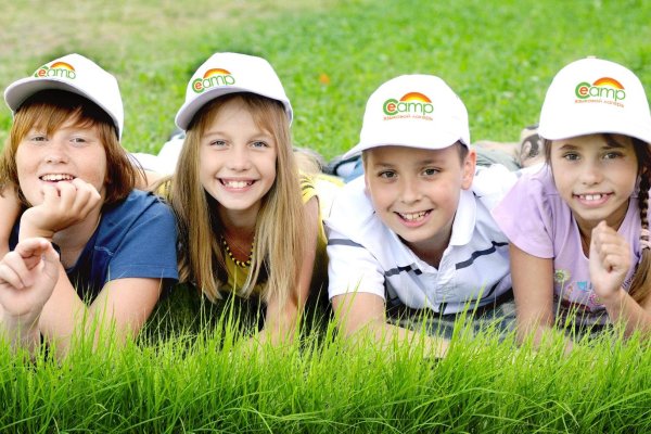 Дети в лагере