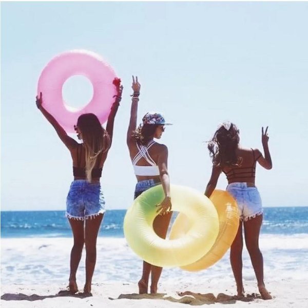 Пальма с лежаком