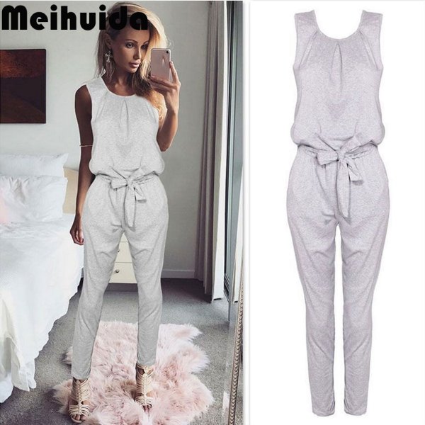 Комбинезон женский