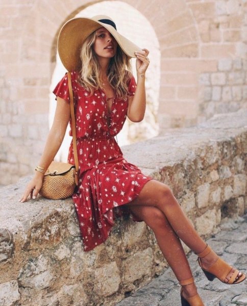 Комплекты одежды для девушек