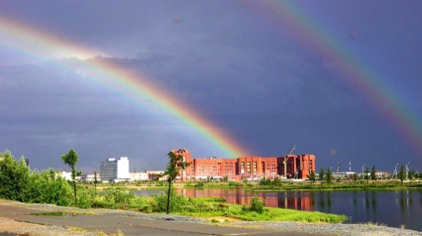 Торговый центр вертолет новый Уренгой