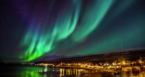 Аврора бореалис Северное сияние