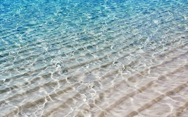 Прозрачное море
