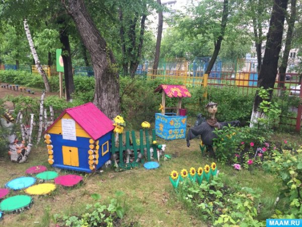 Летнее украшение участка в детском саду