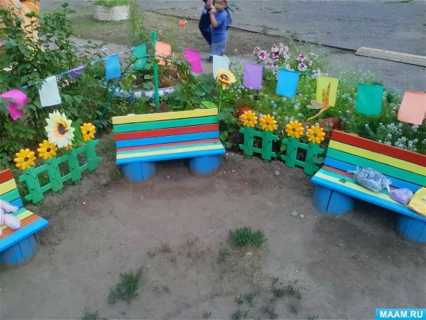 Украшение участка в детском саду летом