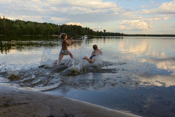 Купание в водоемах