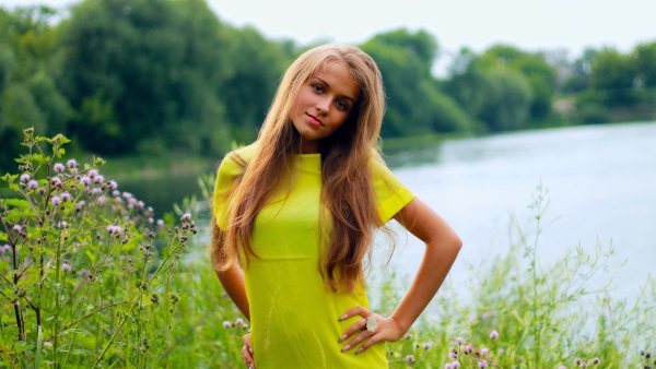 Девушка лето