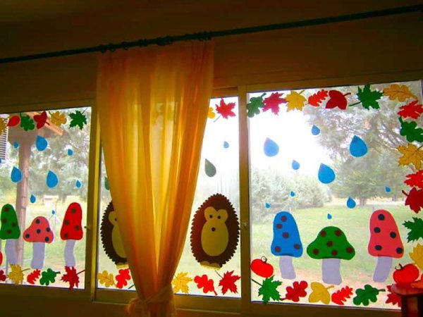 Украсить окна весной в детском саду