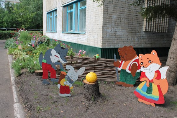 Летнее украшение веранды в детском саду