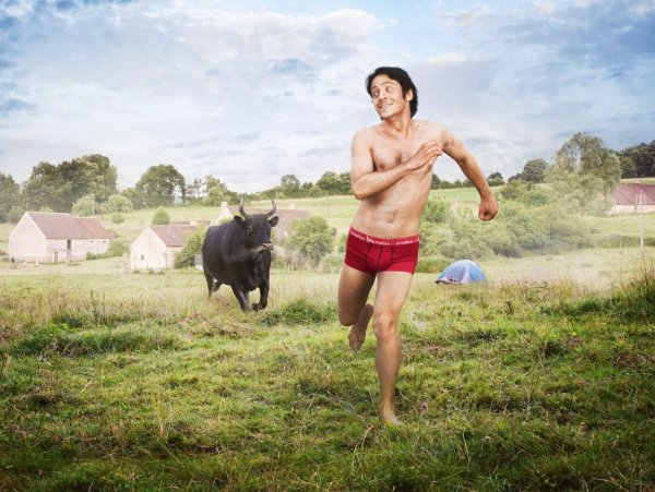 Смешной мужик в деревне