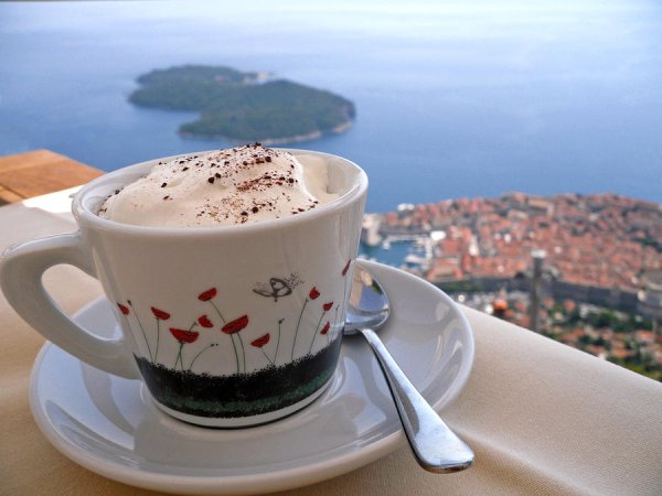 Чашка кофе с добрым утром