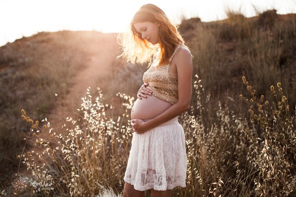 Съемка беременных на природе