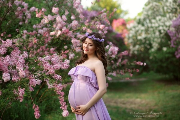 Фотосессия беременности на природе