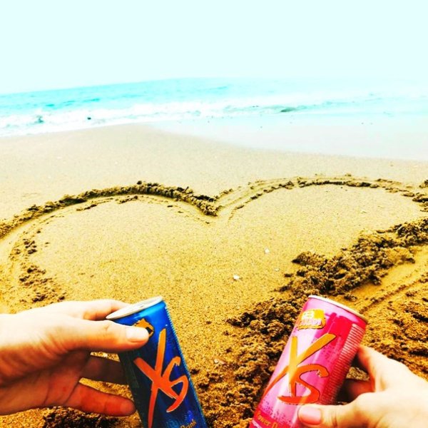 С первым днем лета романтика