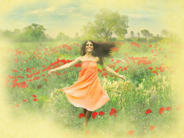 Женщина в пшеничном поле