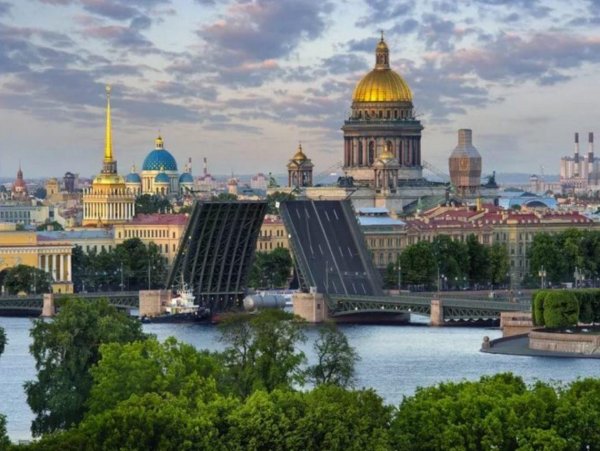 Исаакиевский собор с Васильевского острова