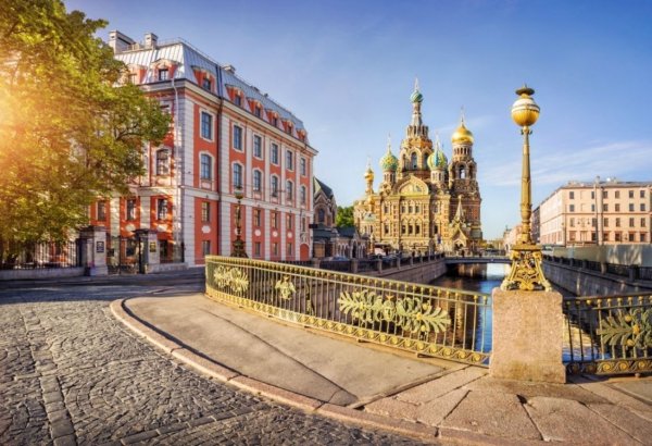 Санкт-Петербург майские праздники Петергоф
