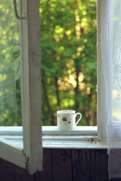 Кофе у окна