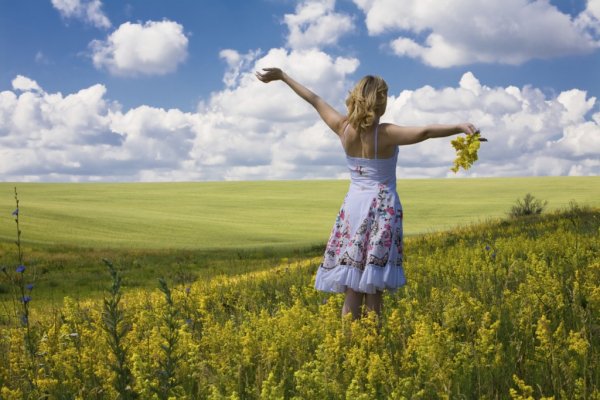 Девушка лето