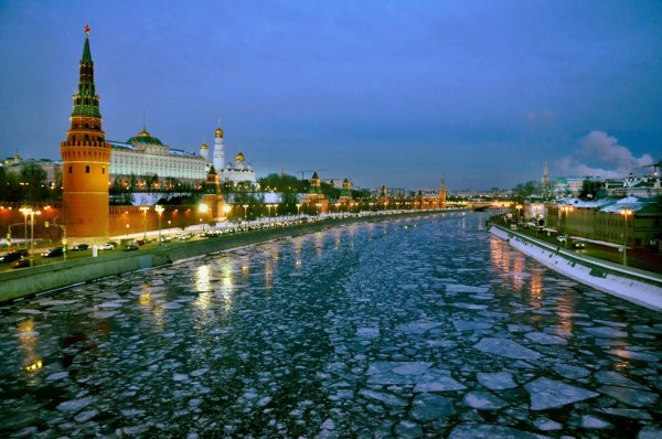 Московская река