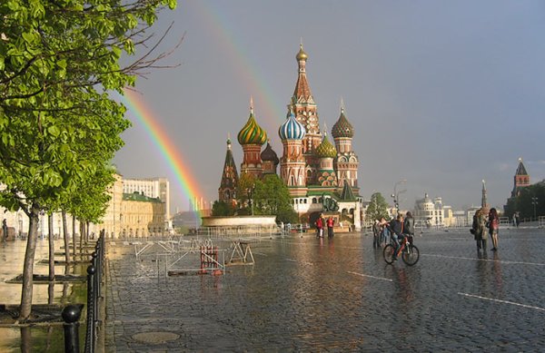 Москва весной