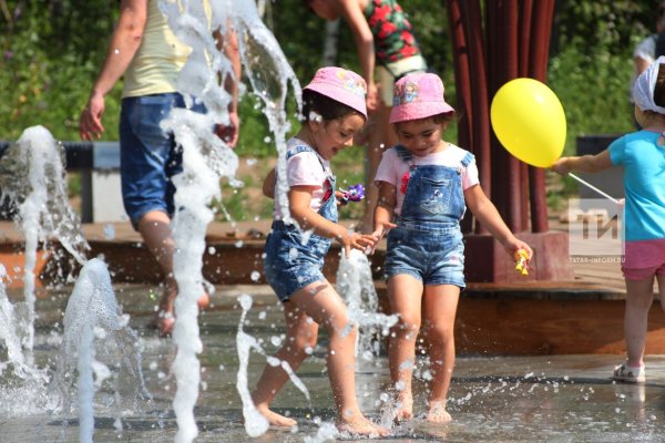 Лето на прозрачном фоне