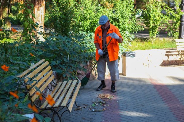 Дворник ЖКХ