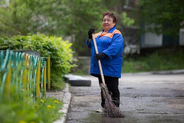 Гифки работа дворника для детей
