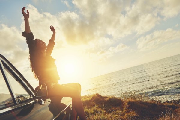 Вид из машины на дорогу