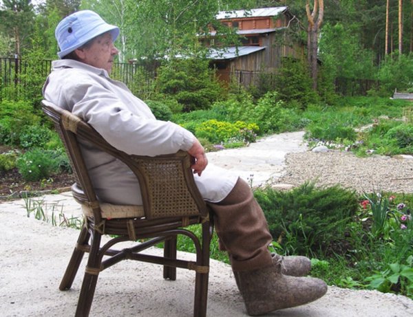 Летом в валенках