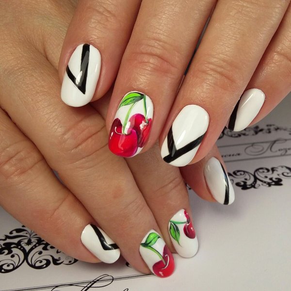 Весенний маникюр