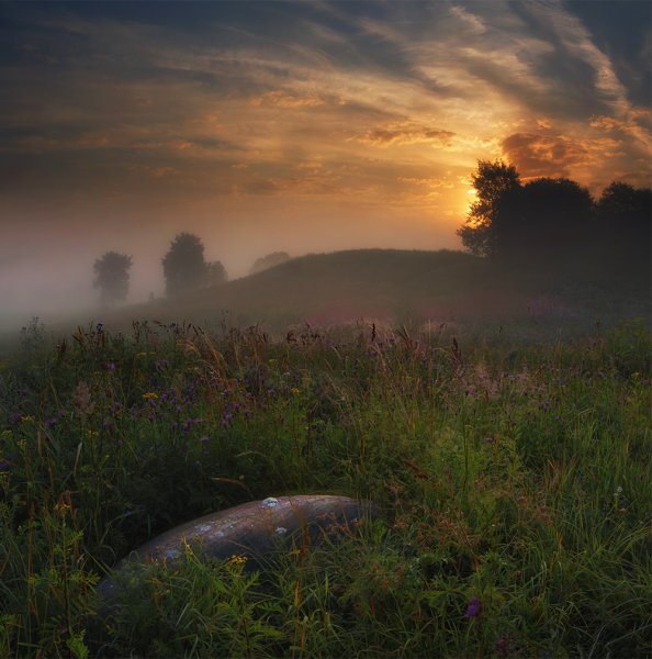 Август красивый закат
