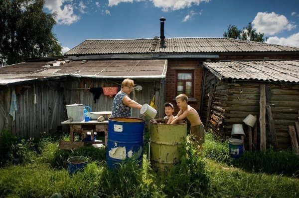 Мужик в деревне