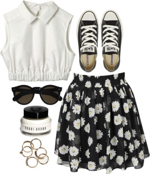 Комплекты одежды для девушек на лето