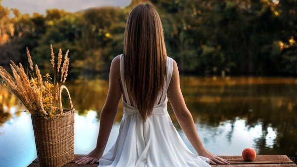 Обои девушки со спины