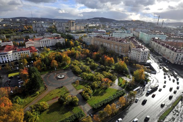 Город Мурманск площадь пять углов