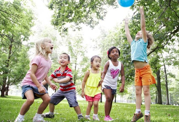 Дети на свежем воздухе