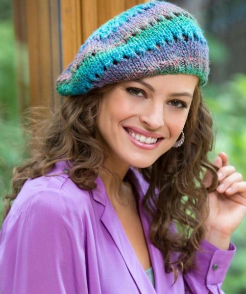 Береты женские вязаные