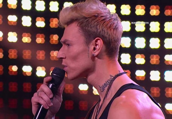 Певец нилетто