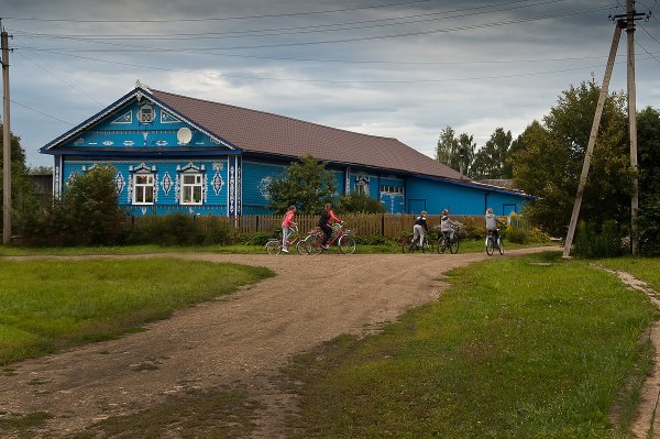 Лето в деревне люди