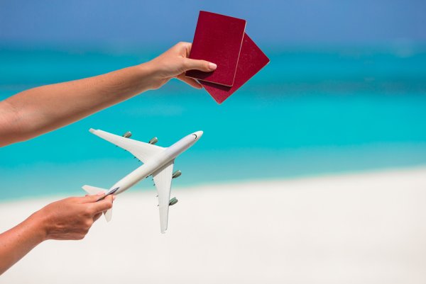 Отпуск самолет