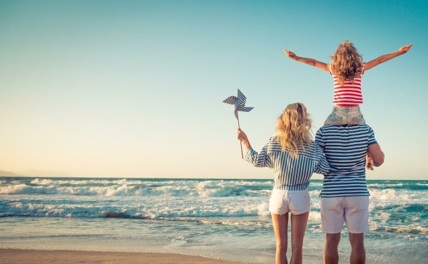 Отдыхающие счастливые Краснодарский край