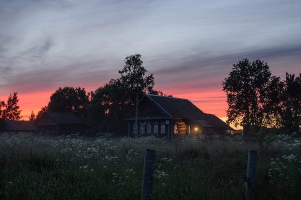 Ночная деревня летом