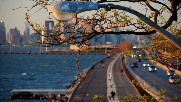 Телевизор 40" Sony kdl40re353br